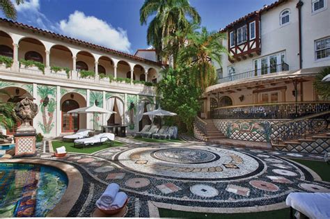 versace miami beach house.